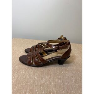 Croc Embossed Sandals Chocolate Brown T-Strap Minimalist Comfort Block Heel 7M